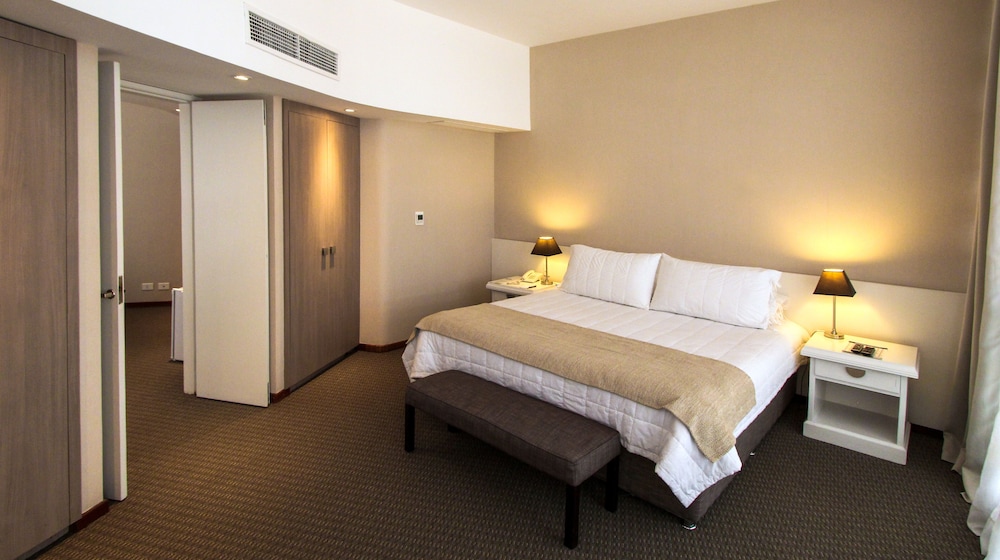 Family Suite - Photo 1