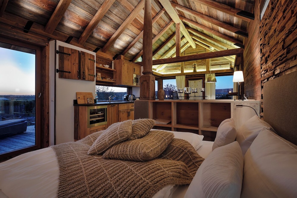 Chalet photo 1