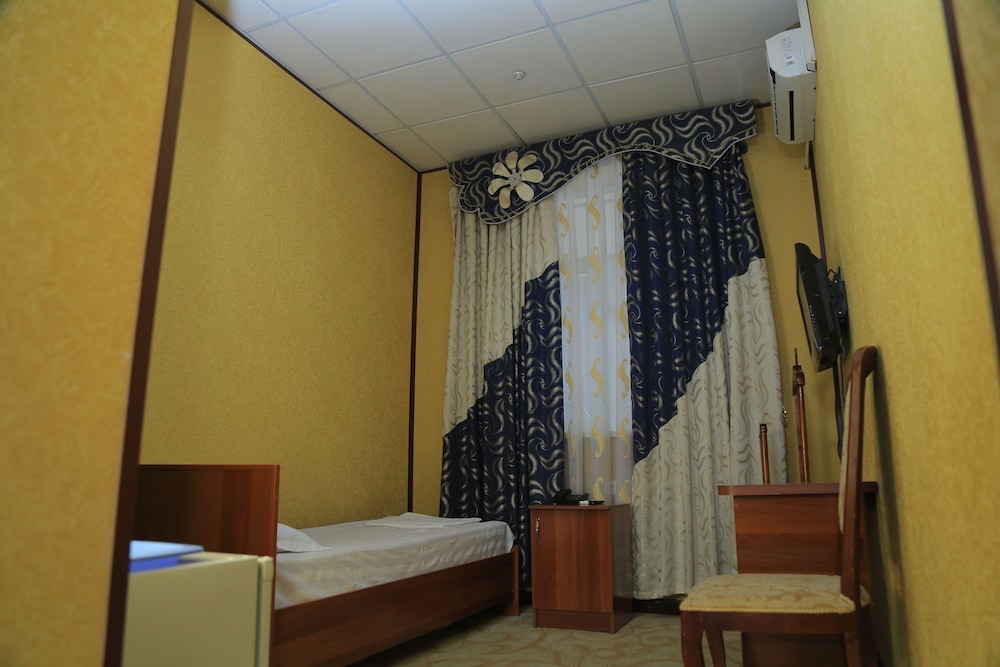 Standard Twin Room photo 2
