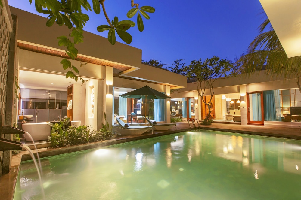 Family Villa, 3 Bedrooms, Private Pool photo 3
