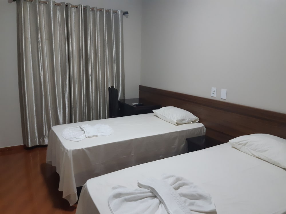 Deluxe Double or Twin Room photo 1