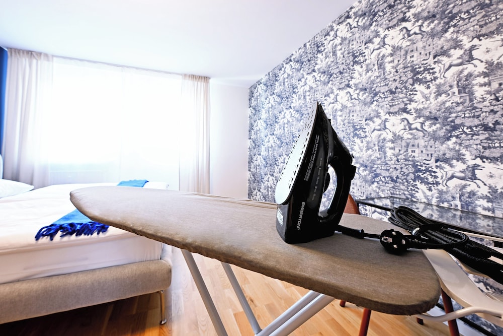 Apartment photo 2
