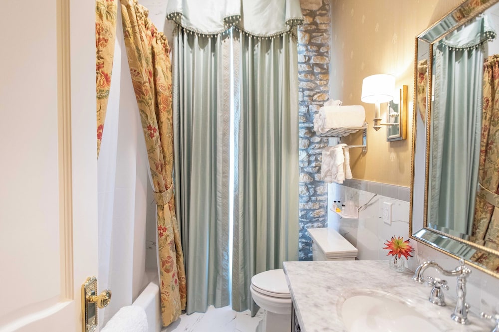 Luxury Room photo 2