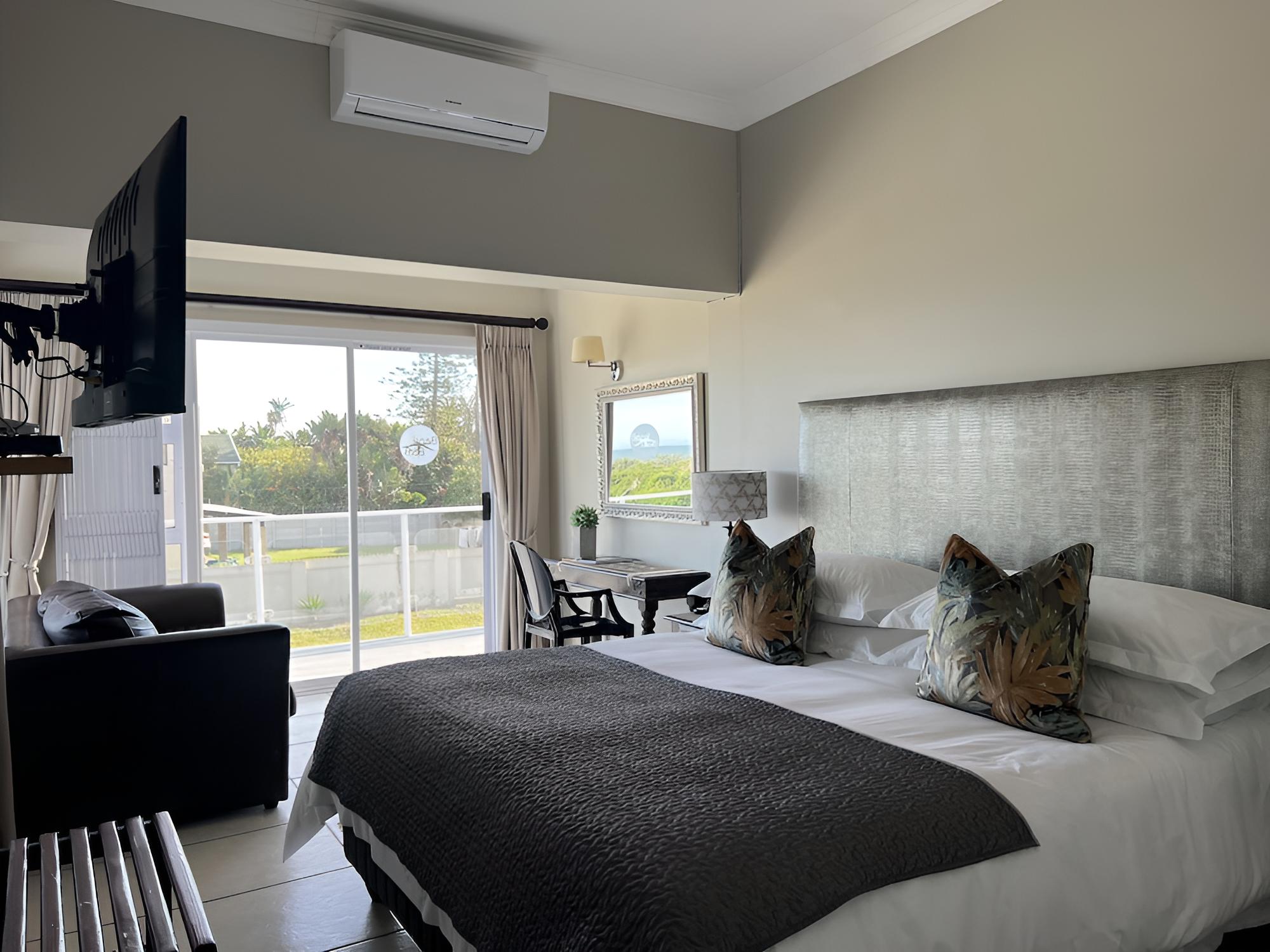Spacious Room 2 photo 3