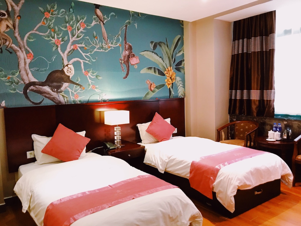 Basic Twin Room