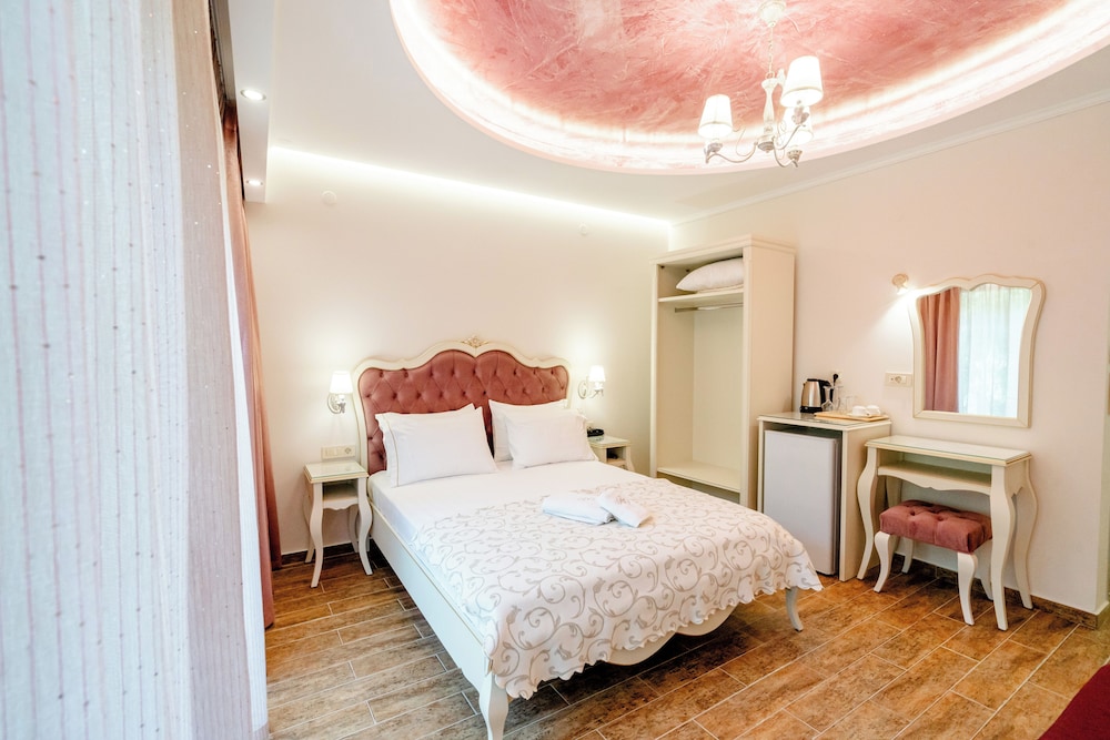 Superior Room - Photo 9