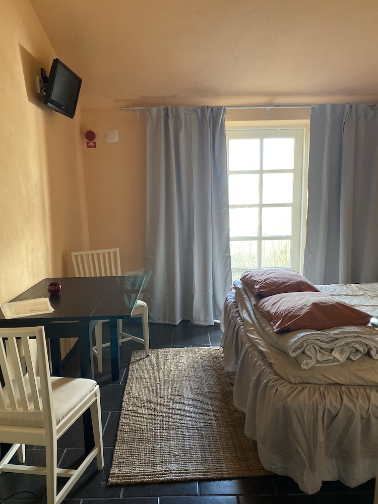 Basic Double Room (9) photo 2