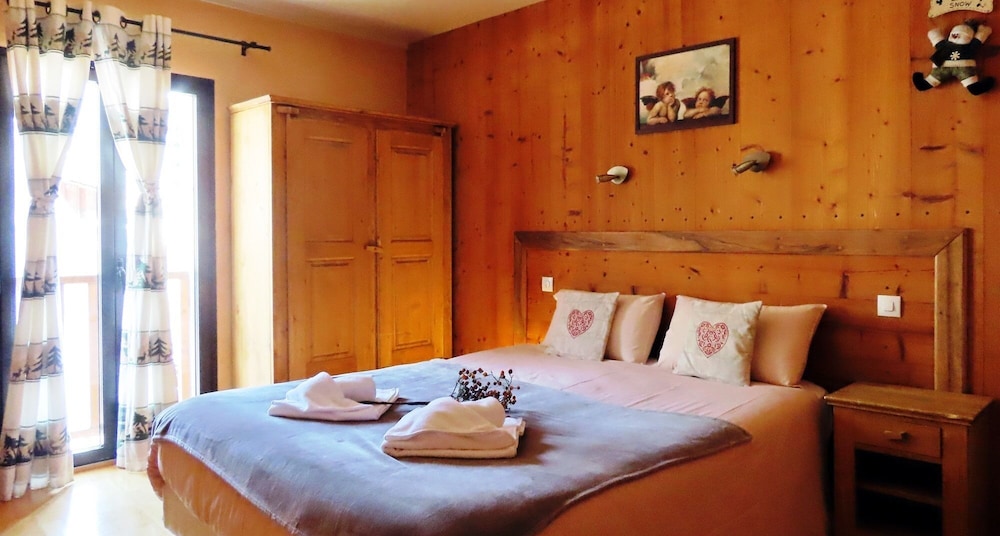 Panoramic Double Or Twin Room, Mountain View