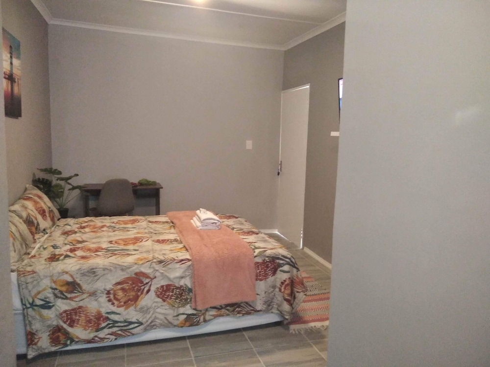 Basic Room photo 1