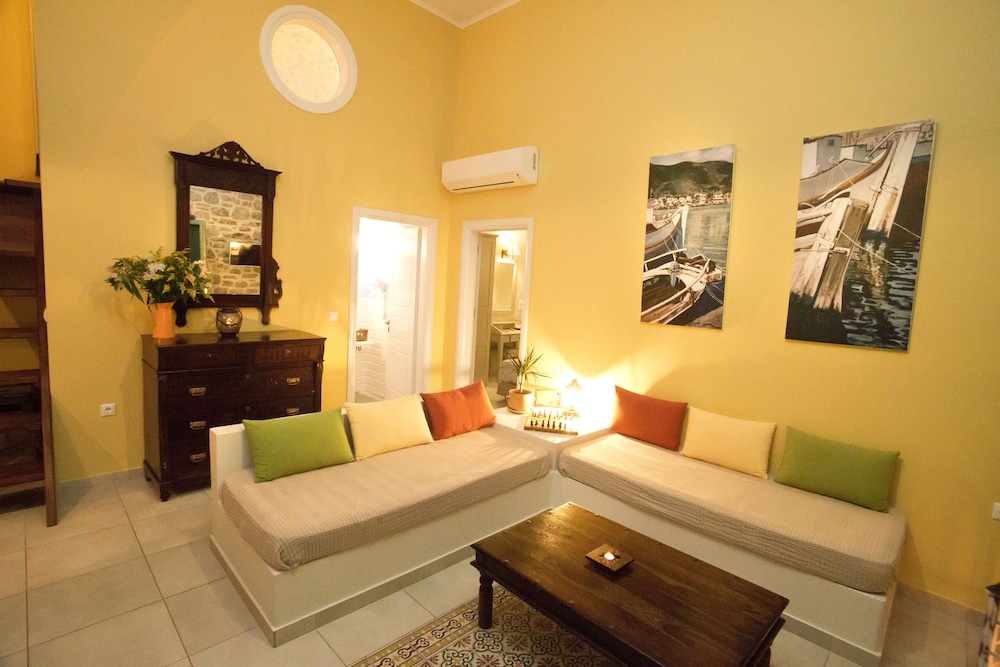 Family Suite, Jetted Tub (Ilios) photo 2