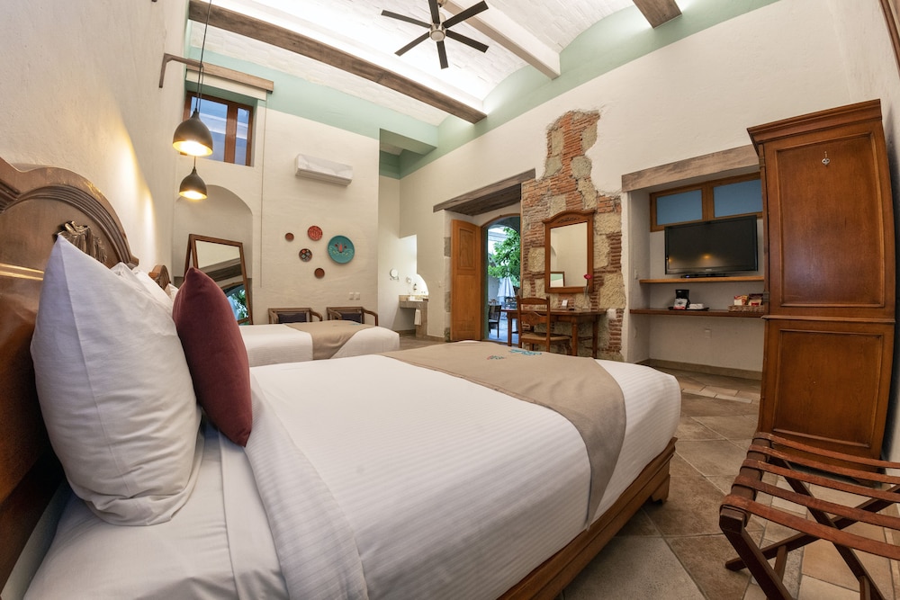 Superior Room, 2 Double Beds - Photo 4