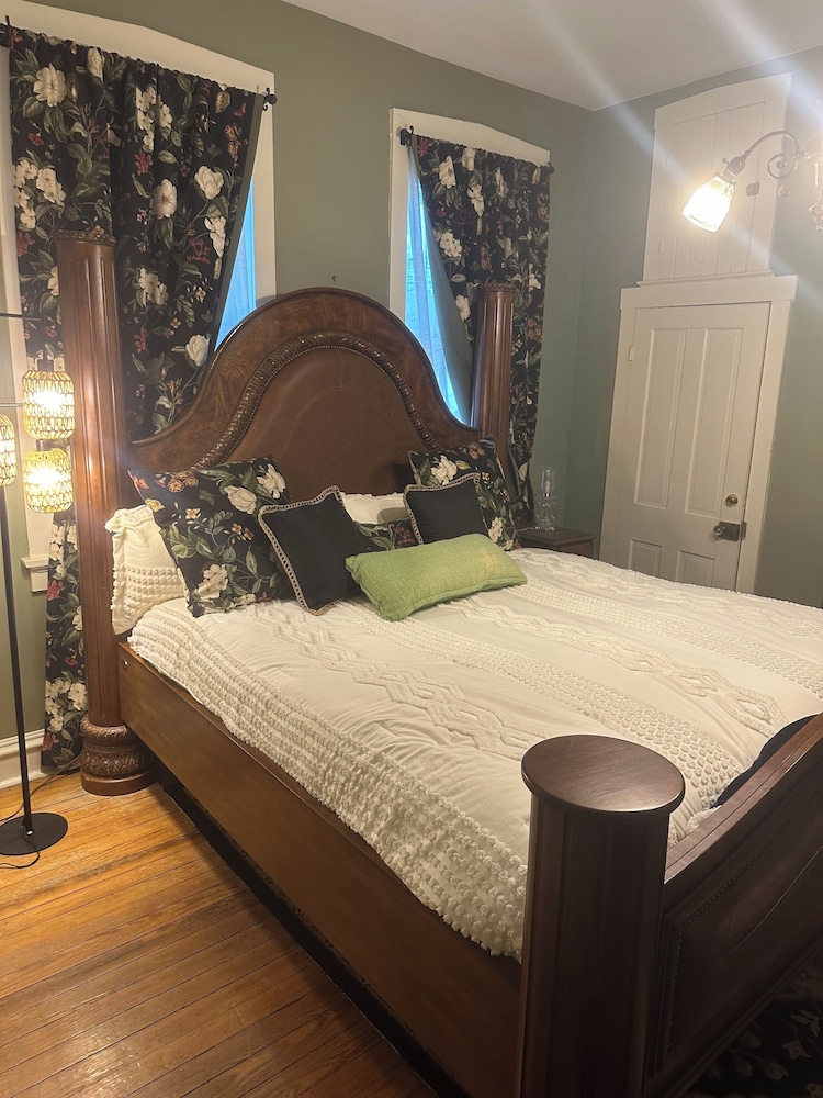 Deluxe Suite photo 3