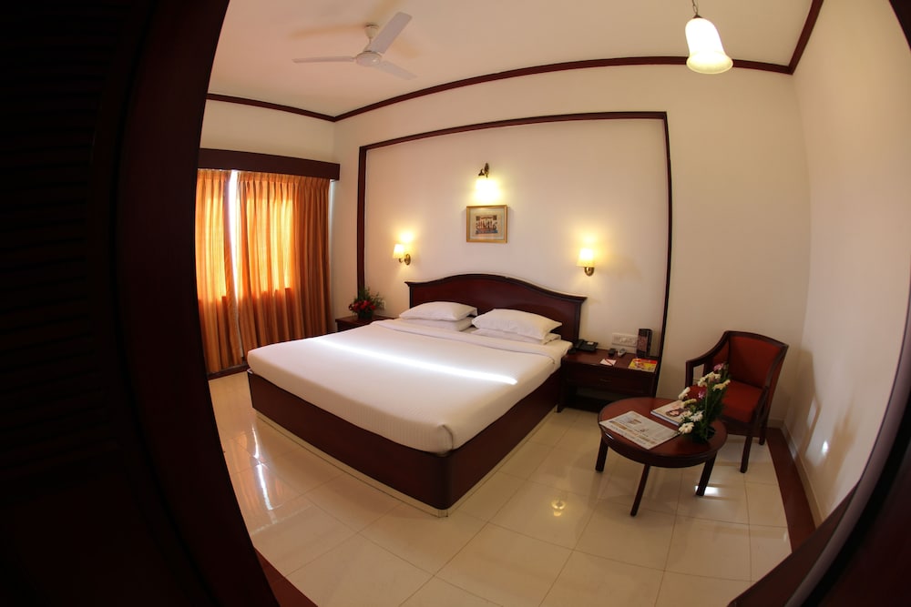 Superior Room, 1 Large Twin Bed, Non Smoking, Private Bathroom photo 2