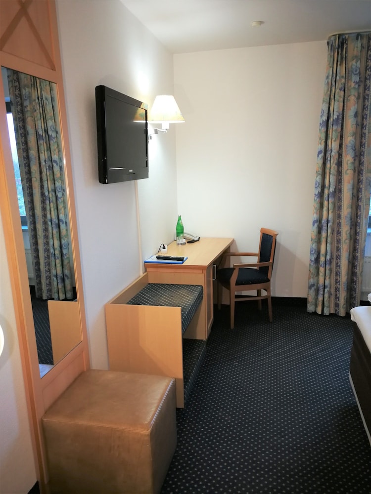 Standard Single Room photo 3
