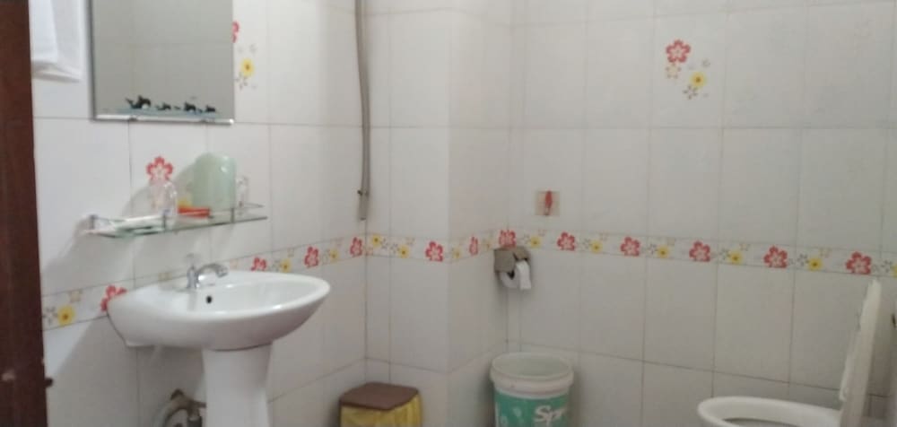 Double Room - Photo 2