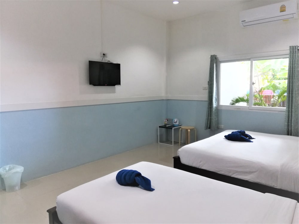 Classic Triple Room - Photo 6