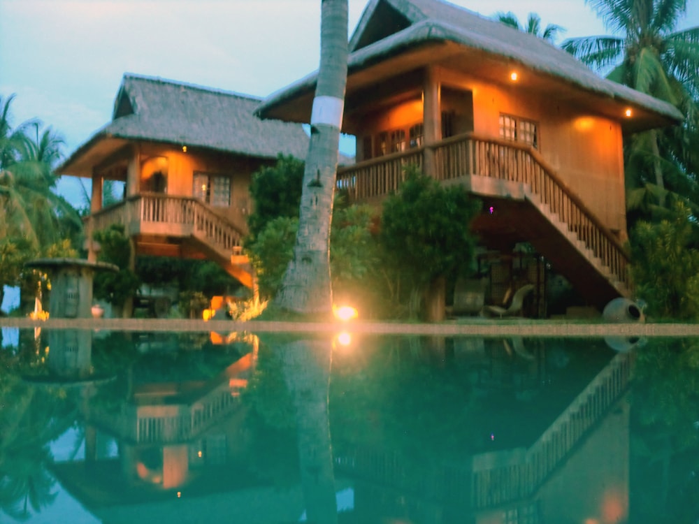 Villa photo 2