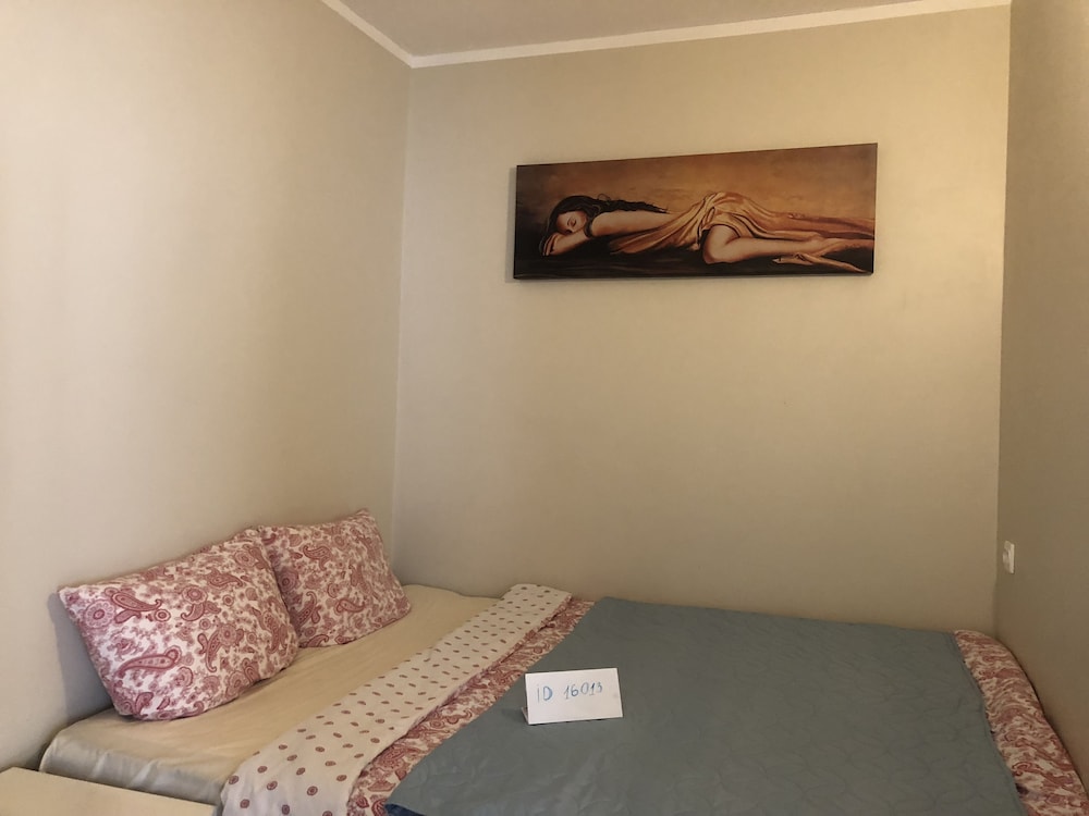 Comfort Apartment, 2 Bedrooms photo 3