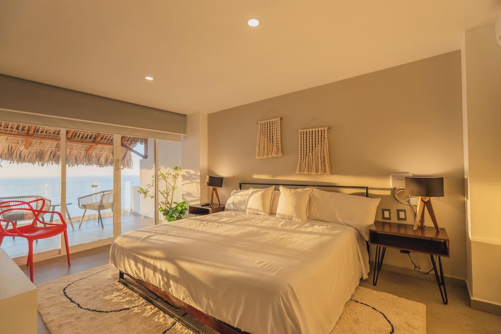 Deluxe Apartment, 3 Bedrooms, Sea View