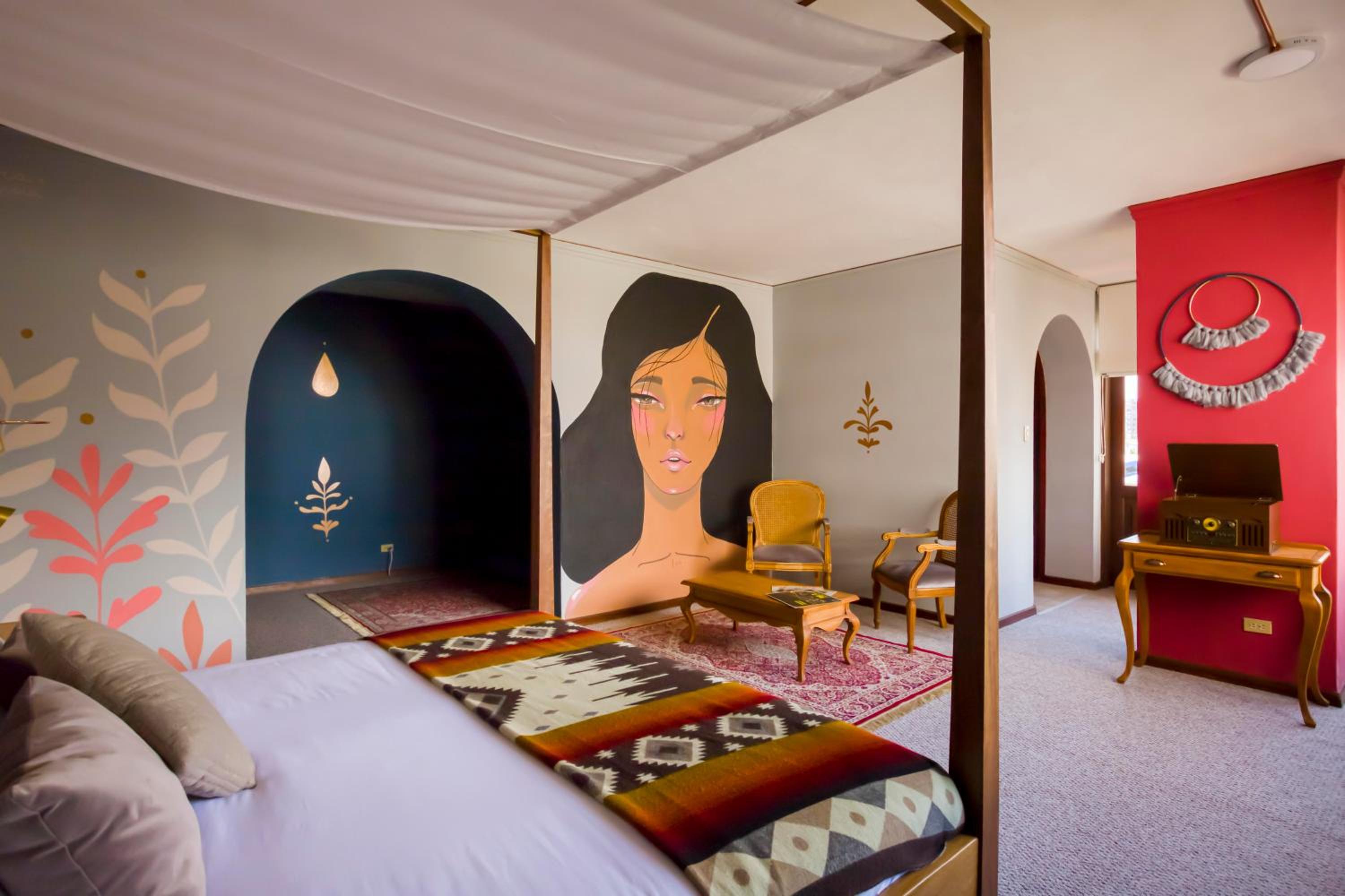 Unique Room photo 2