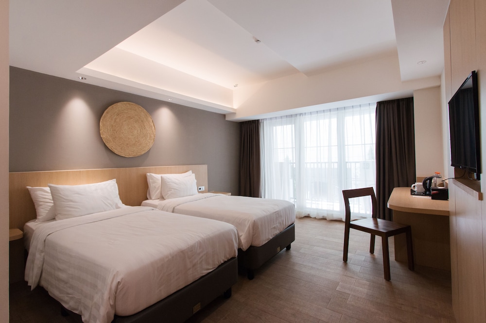 Deluxe Room - Photo 1
