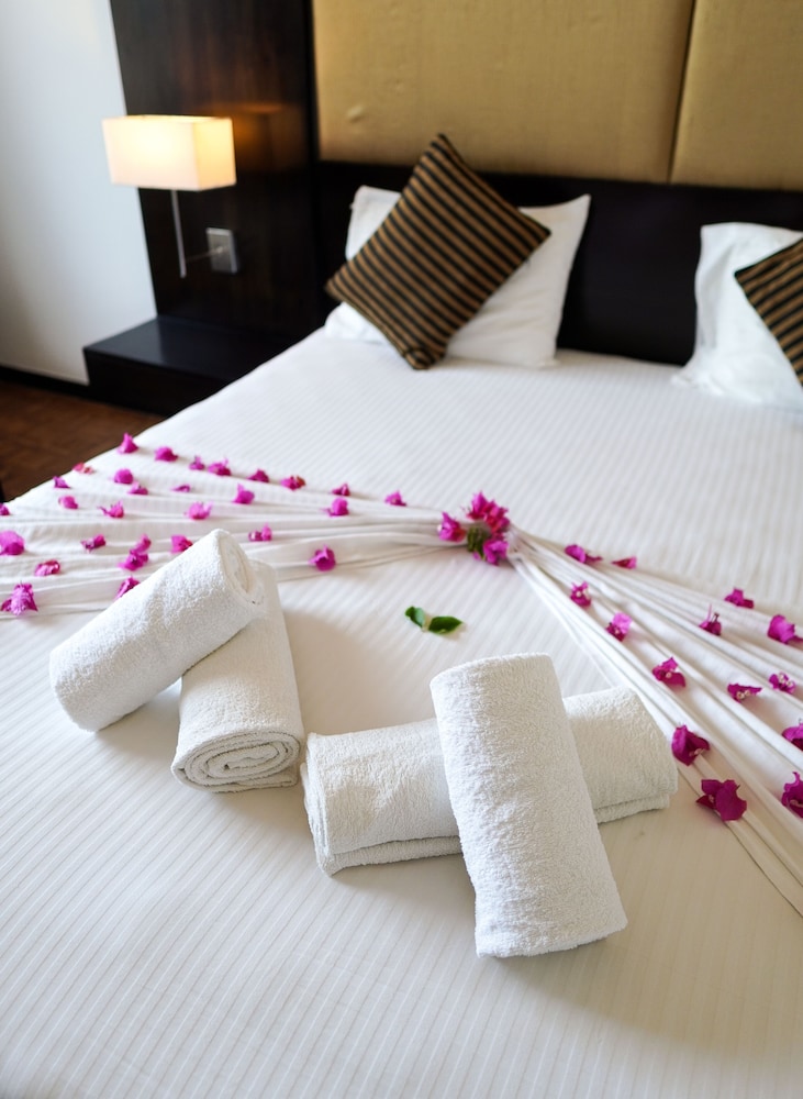 Deluxe Double or Twin Room, 1 Bedroom, Sea View, Sea Facing photo 3