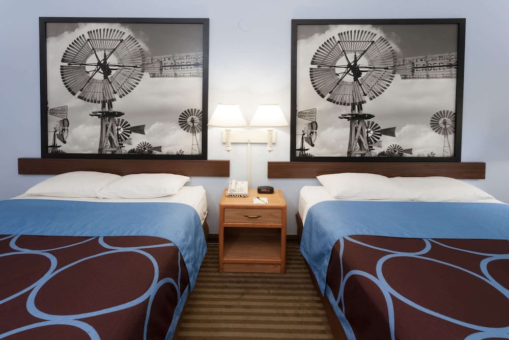 Standard Room, 2 Queen Beds photo 1