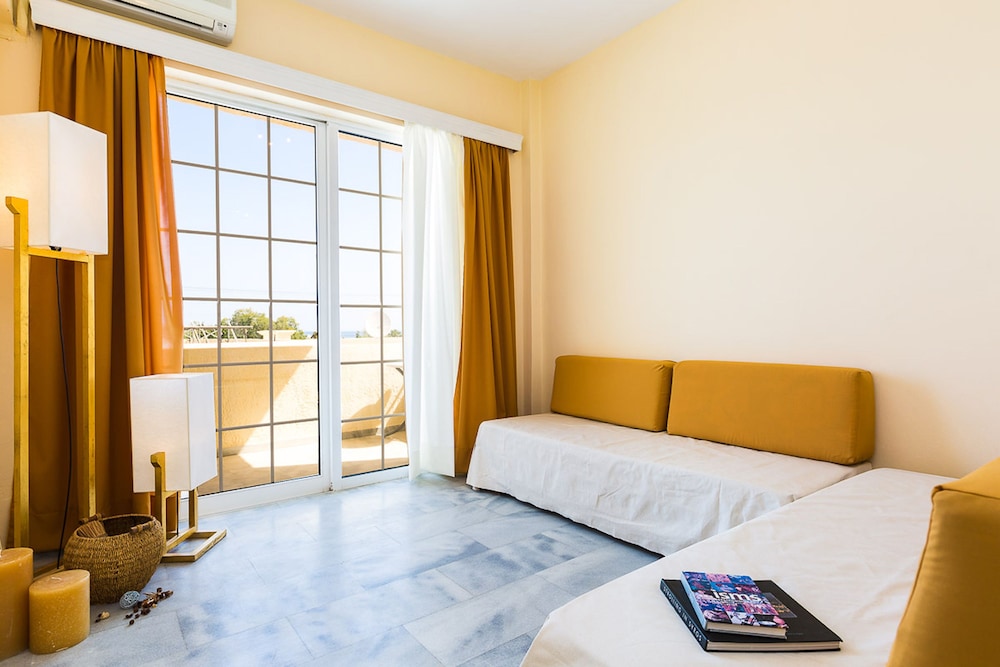 Apartment, 1 Bedroom, Kitchenette photo 3