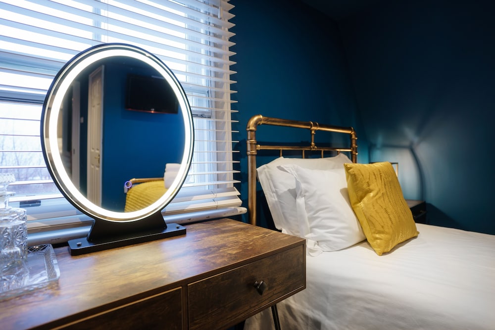 Deluxe Twin Room - Photo 6