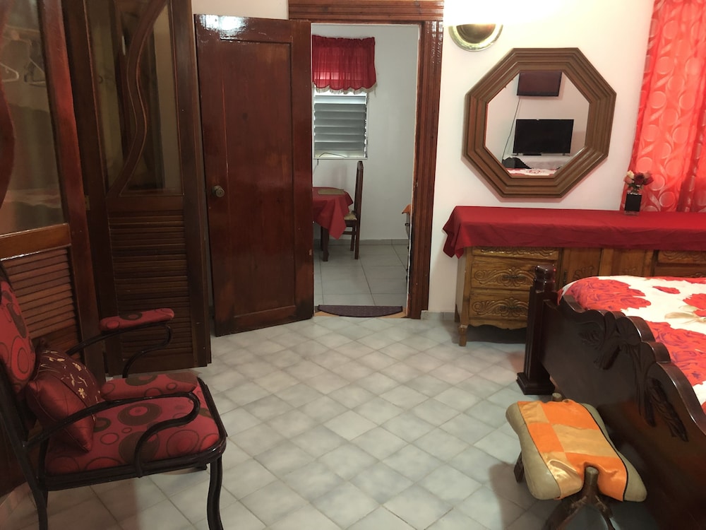 Comfort Studio Suite, 1 Bedroom, Pool View, Courtyard Area photo 3