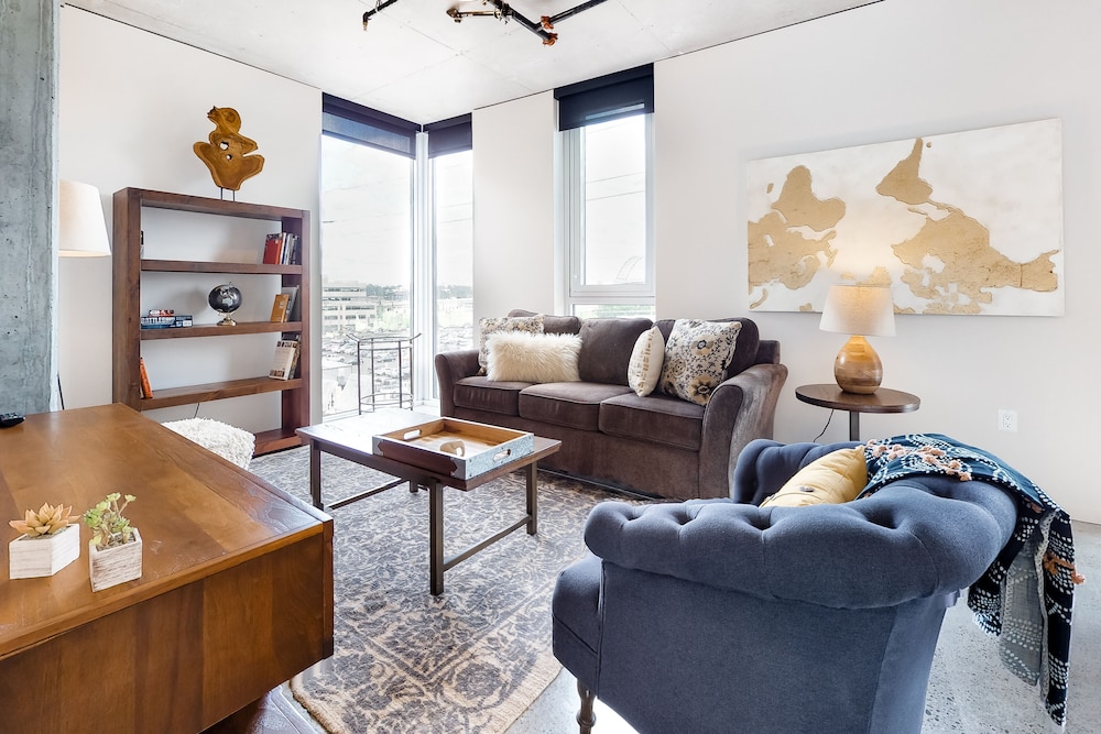 Condo, 3 Bedrooms