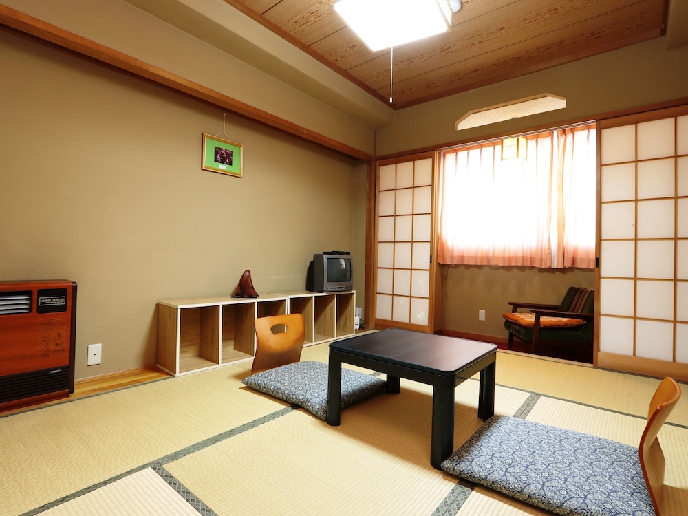 Japanese Style Standard Room, Shared Bathroom photo 3