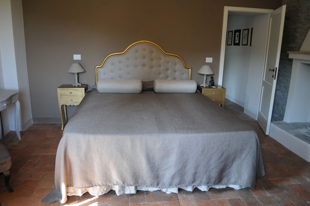 Luxury Triple Room
