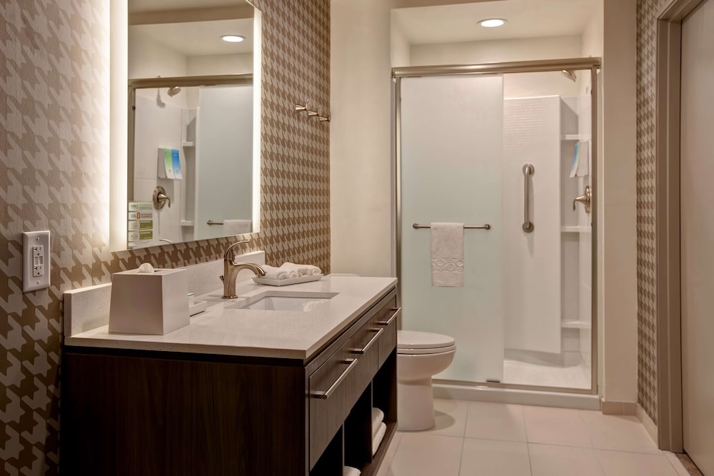 Suite, 1 Bedroom, Non Smoking - Photo 11