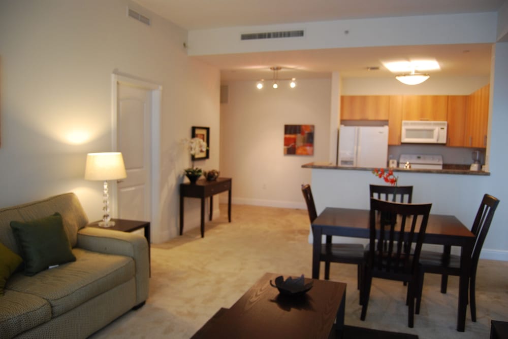 Suite, 2 Bedrooms