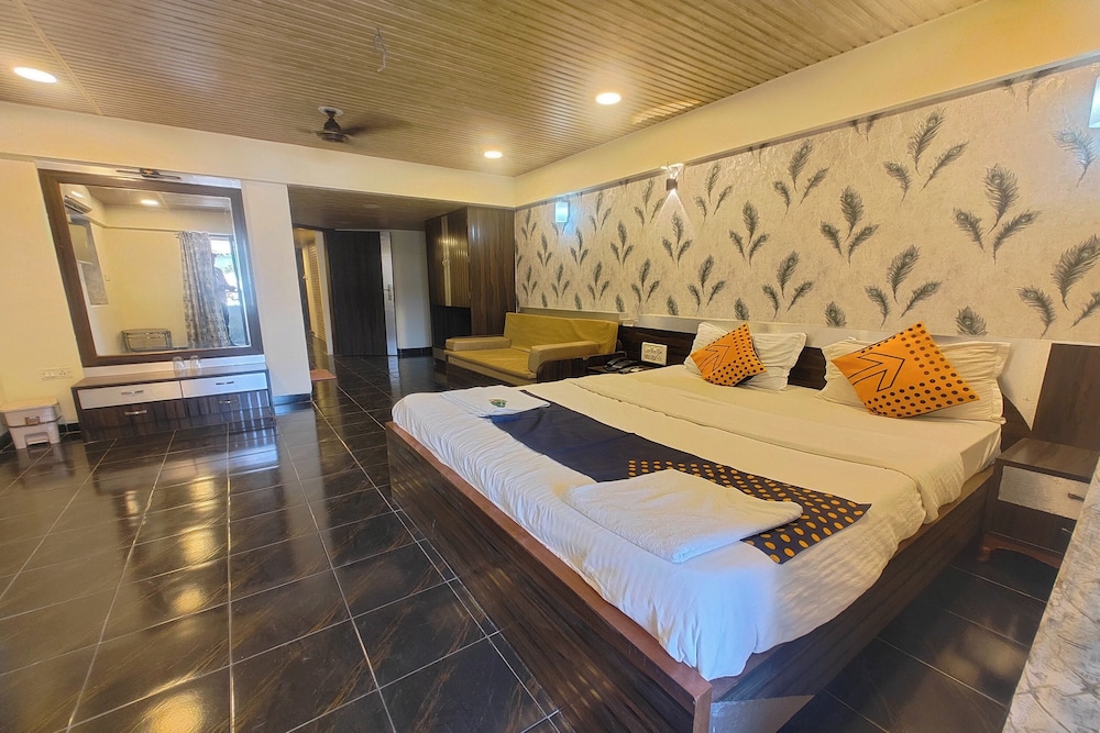 Deluxe Room, Balcony