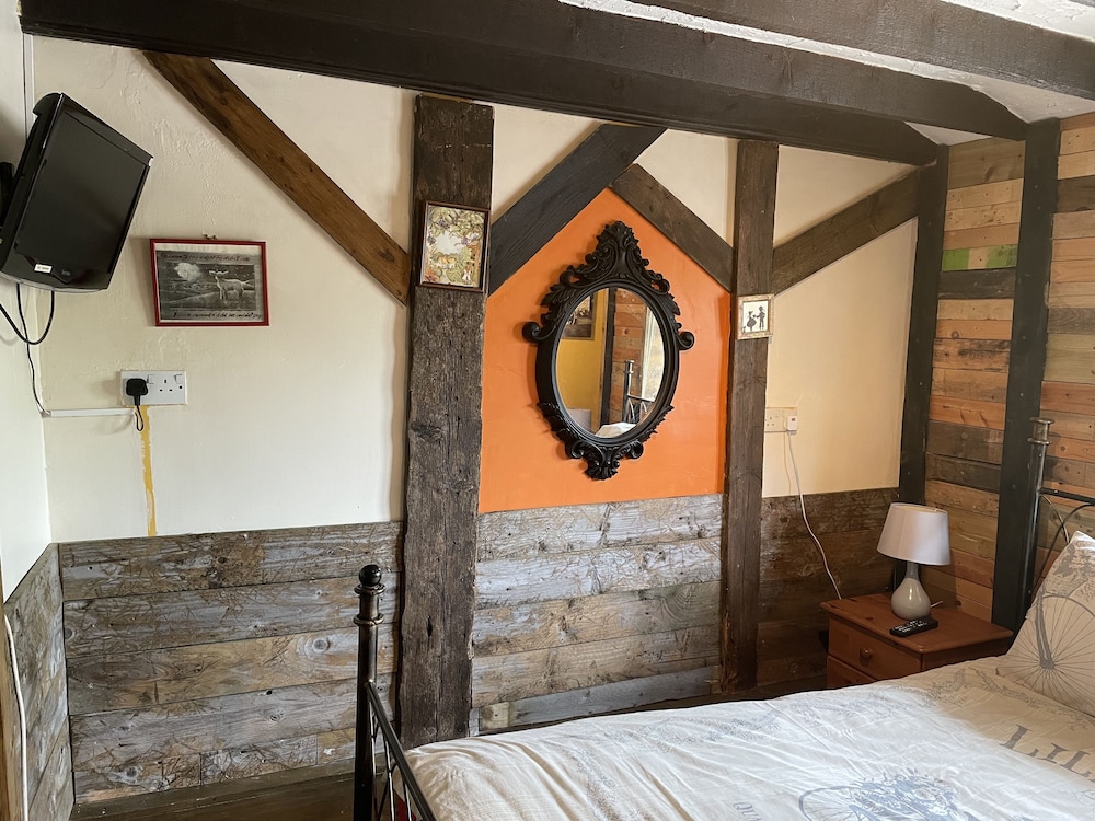 Cottage (The Byre) photo 3