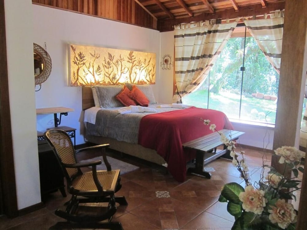 Deluxe Chalet photo 3