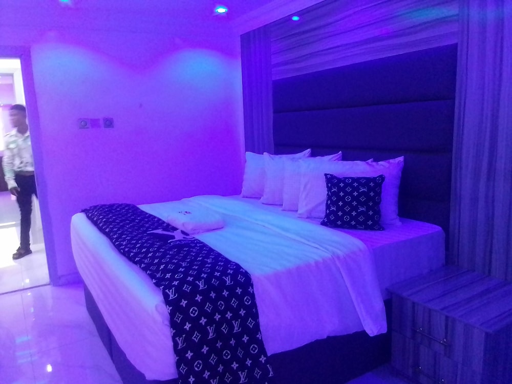 Standard Double Room photo 2