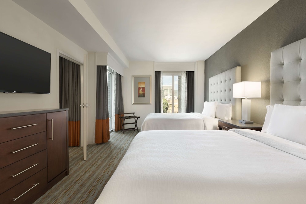 Room, 2 Queen Beds, Accessible (Hearing)