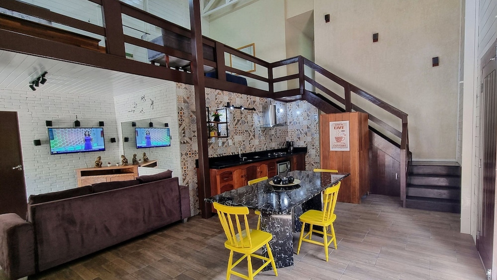 Family House, Kitchenette, Garden View