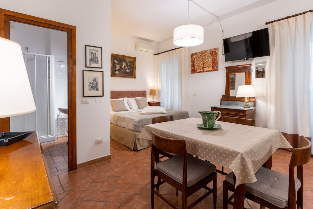 Superior Room, Balcony