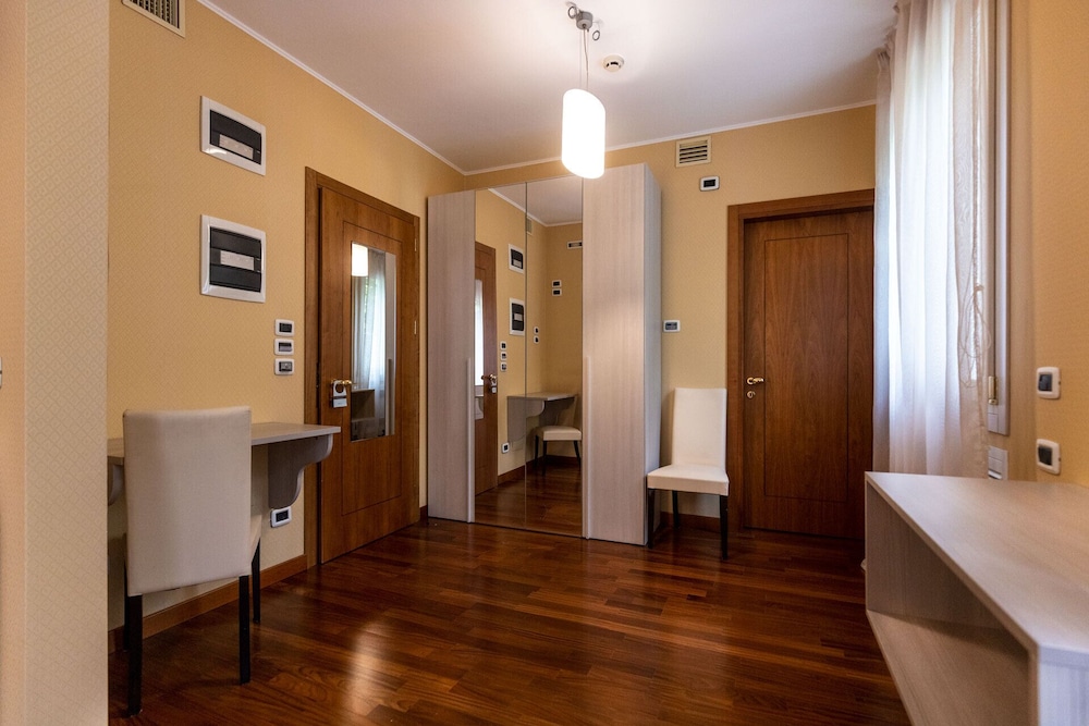 Standard Quadruple Room photo 2