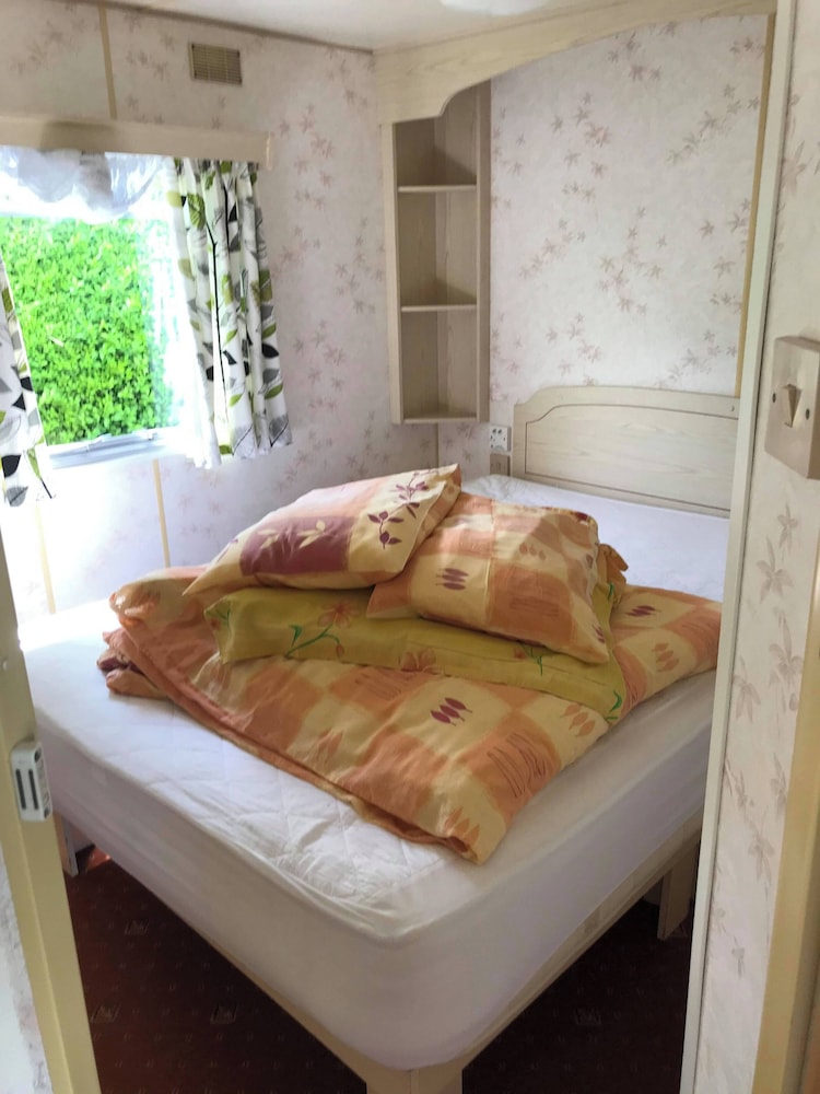 Mobile Home, 3 Bedrooms (Caravan 1) photo 3
