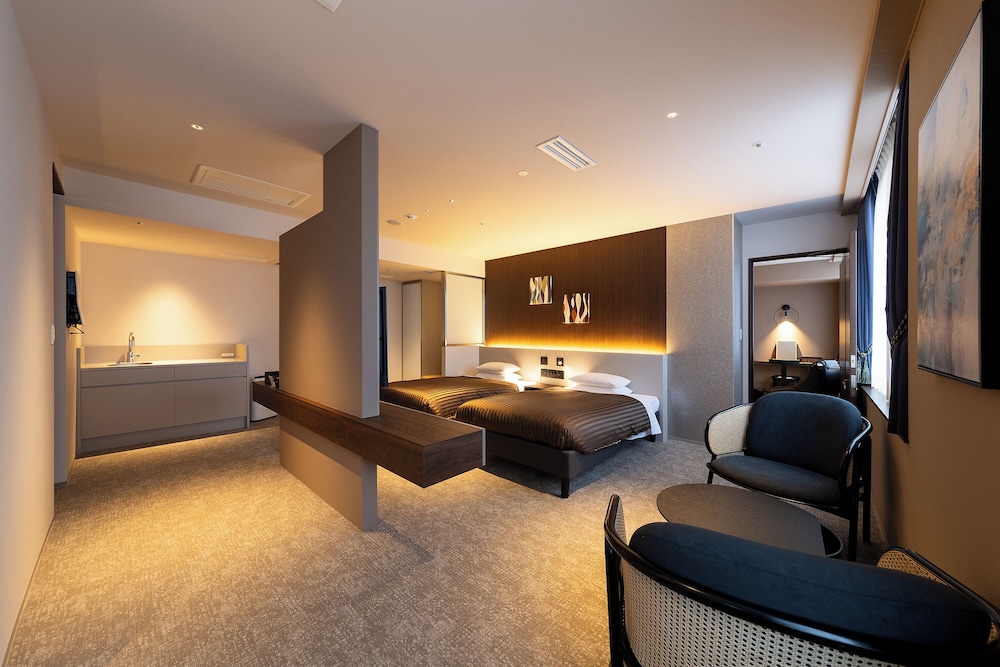 Executive Connecting Room (Non-smoking) photo 1