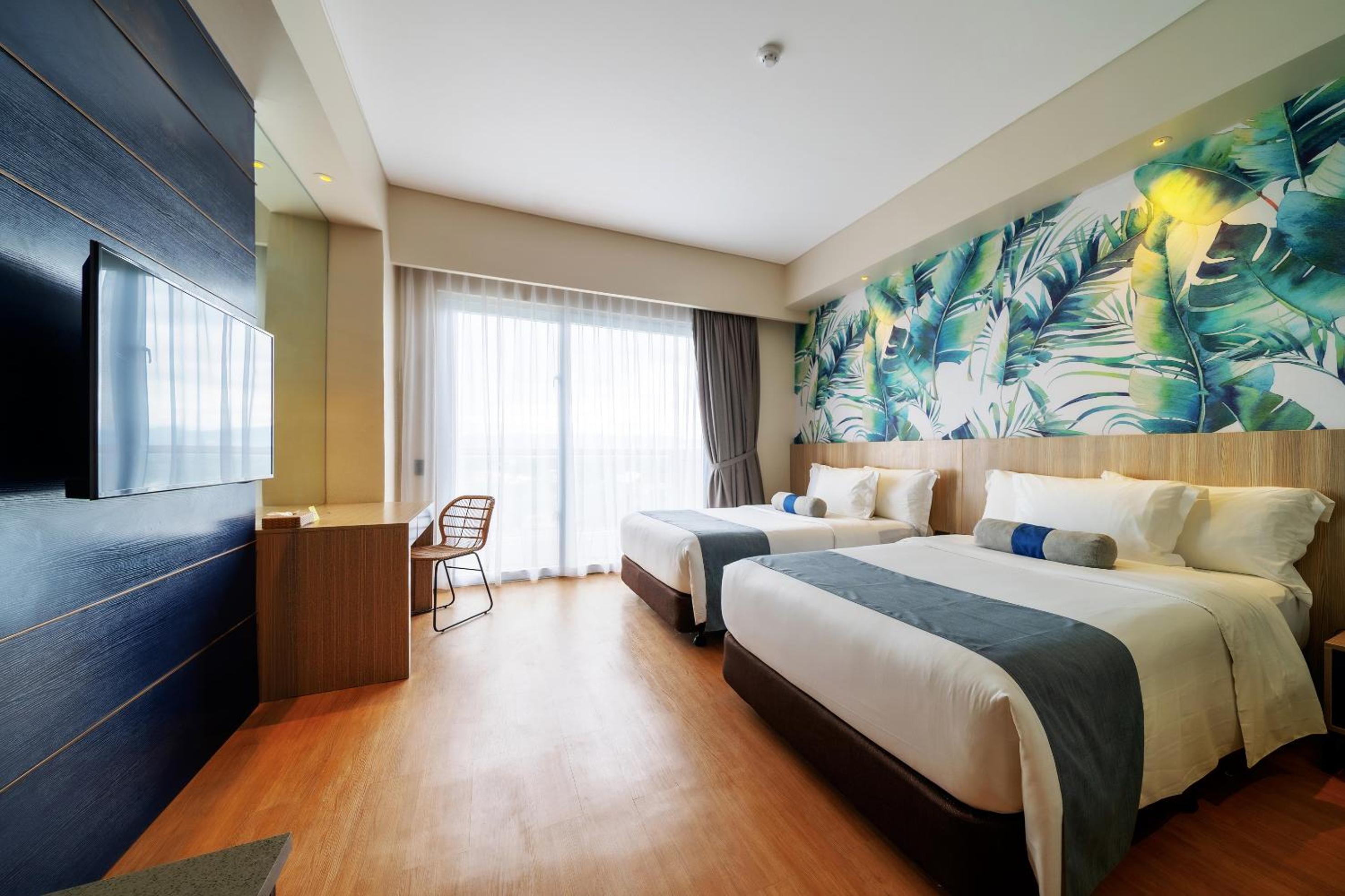 Palm Rooms