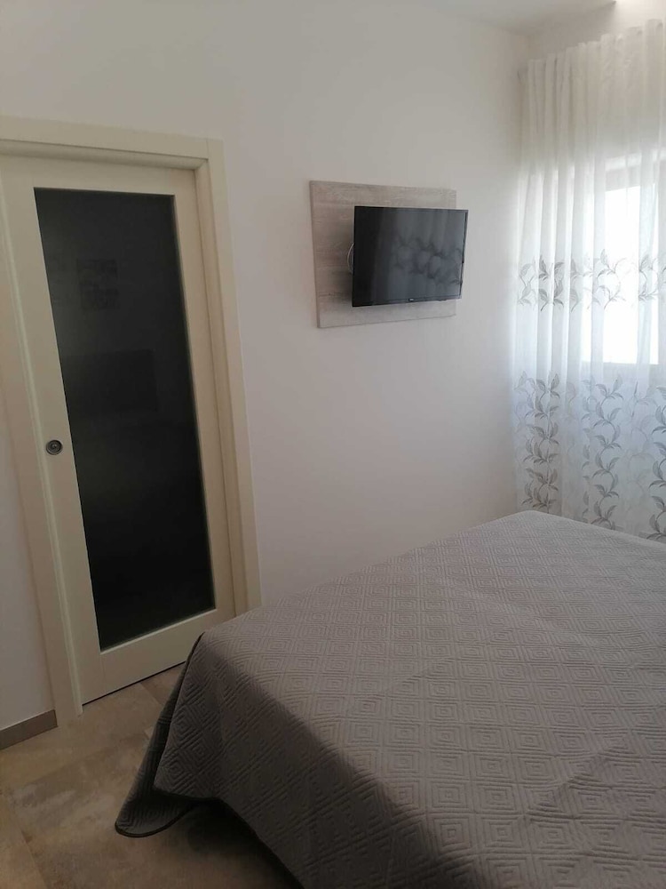 Classic Double or Twin Room photo 3