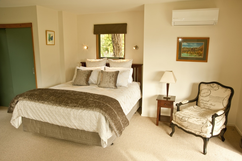 Studio Suite photo 2