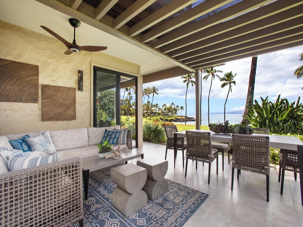 Condo, 2 Bedrooms, Oceanfront (1001)