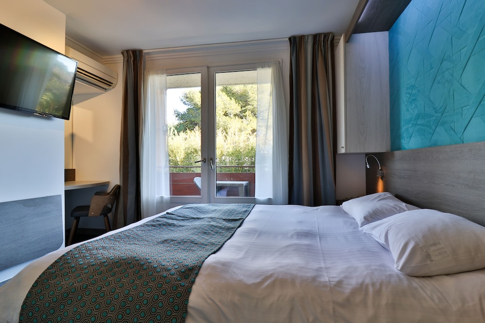 Traditional Double Room, Balcony - Photo 1